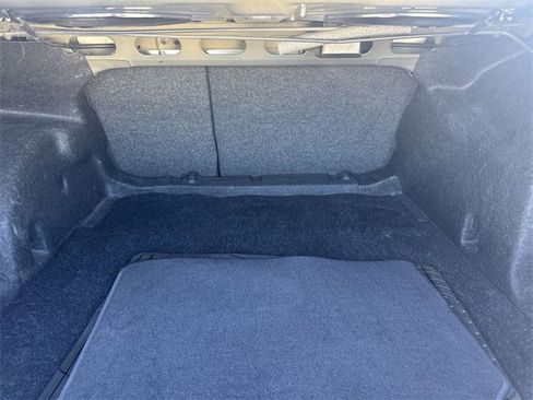 Used 2022 Chevrolet Malibu LS image 25