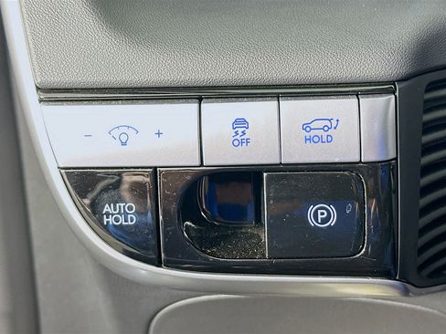 Used 2024 Hyundai Ioniq 5 SEL RWD image 17