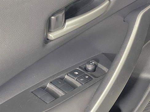 Certified 2023 Toyota Corolla SE image 20