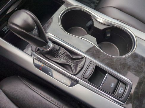 Used 2019 Acura TLX FWD image 26