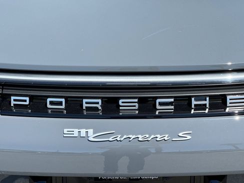 Used 2025 Porsche 911 Carrera S RWD image 38