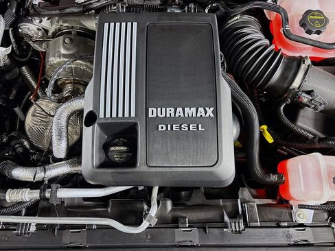 New 2026 GMC Sierra 1500 SLT w/ SLT Premium Package image 31