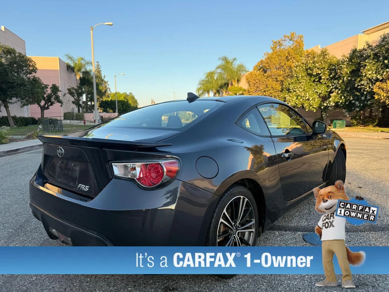Used 2015 Scion FR-S RWD image 5