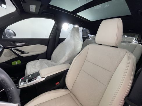 New 2026 BMW X1 xDrive28i w/ Technology Package image 9