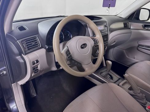 Used 2012 Subaru Forester 2.5X Premium w/ All-Weather Pkg AWD/4WD image 9
