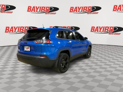 Used 2021 Jeep Cherokee Latitude Plus AWD/4WD image 8