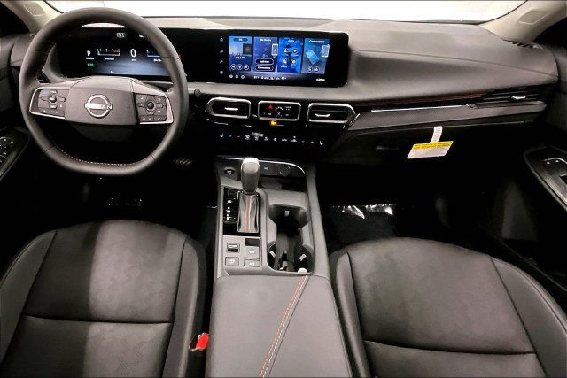 New 2027 Nissan Sentra SR w/ SR Premium Package FWD image 6