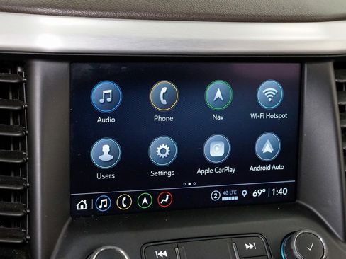 Used 2023 GMC Acadia SLT image 15