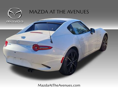 Used 2024 MAZDA MX-5 Miata RF Grand Touring image 19