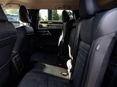 New 2026 Mitsubishi Outlander Trail Edition image 20