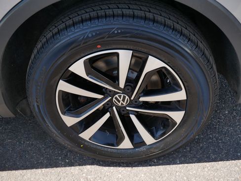 Certified 2023 Volkswagen Tiguan S AWD/4WD image 15