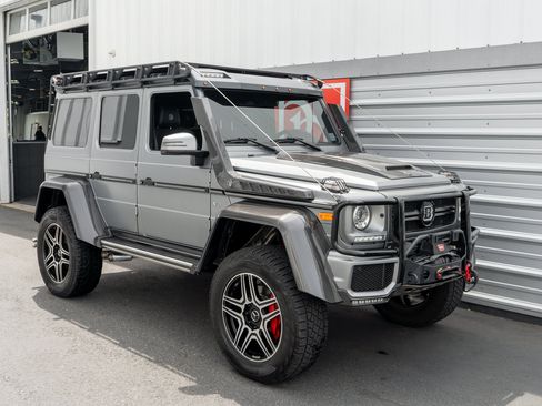 Used 2018 Mercedes-Benz G 550 Squared image 42