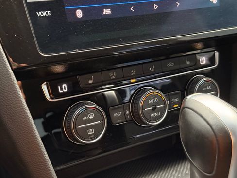 Used 2020 Volkswagen Arteon SE FWD image 33