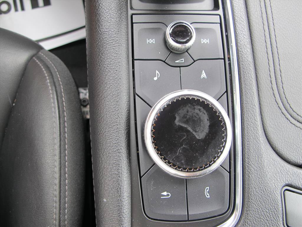 Used 2023 Cadillac XT6 Premium Luxury FWD image 14