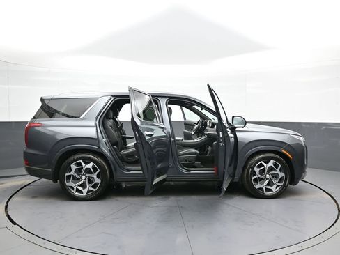 Used 2022 Hyundai Palisade Calligraphy image 44