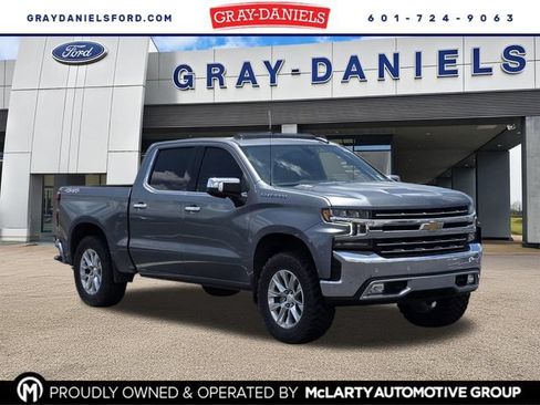 Used 2021 Chevrolet Silverado 1500 LTZ w/ LTZ Convenience Package II AWD/4WD image 1