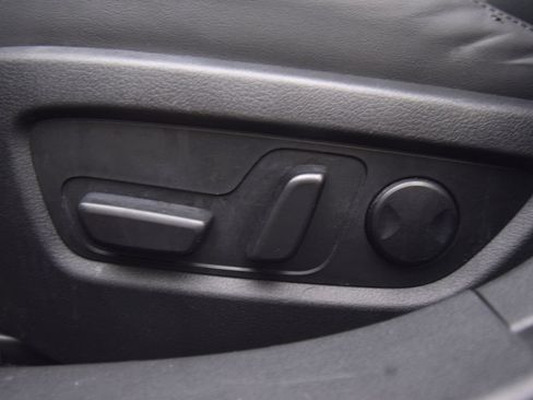 Used 2023 MAZDA CX-30 AWD 2.5 S w/ Premium Package image 26