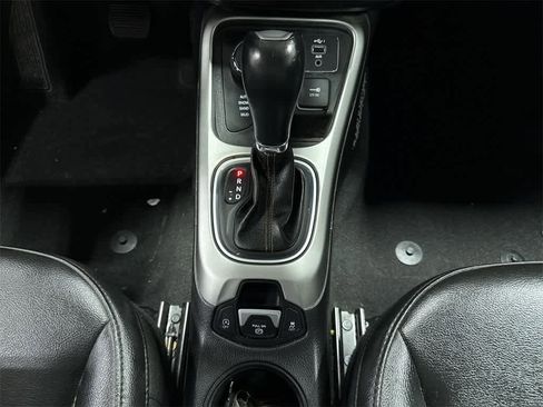 Used 2020 Jeep Compass Latitude w/ Popular Equipment Group image 31