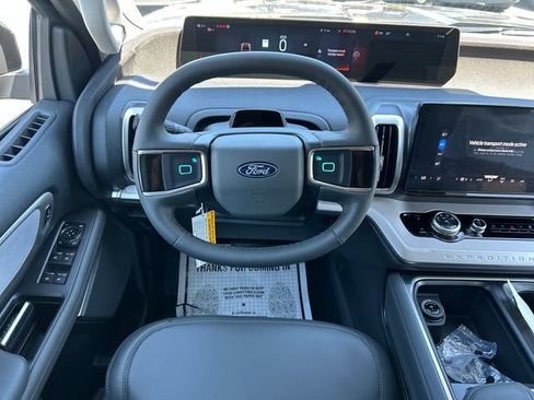 New 2026 Ford Expedition Max Active RWD image 13