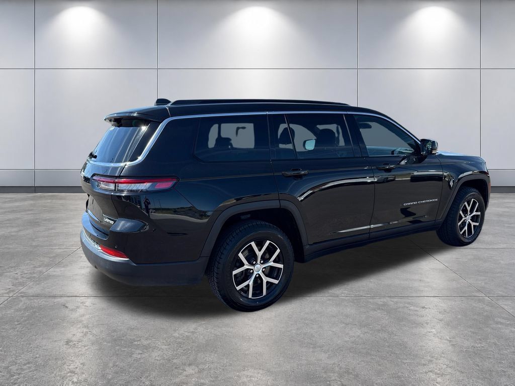 Used 2024 Jeep Grand Cherokee L Limited w/ Luxury Tech Group II AWD/4WD image 5