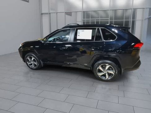 Certified 2021 Toyota RAV4 SE w/ Weather & Moonroof Package AWD/4WD image 6