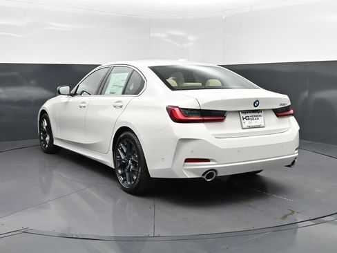 New 2026 BMW 330i Sedan w/ Premium Package image 5