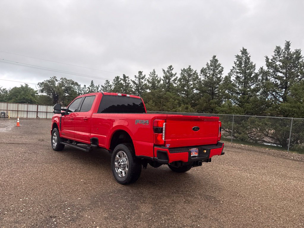 Used 2026 Ford F350 Lariat w/ Black Appearance Package AWD/4WD image 4
