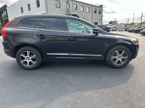 Used 2014 Volvo XC60 T6 AWD/4WD image 4
