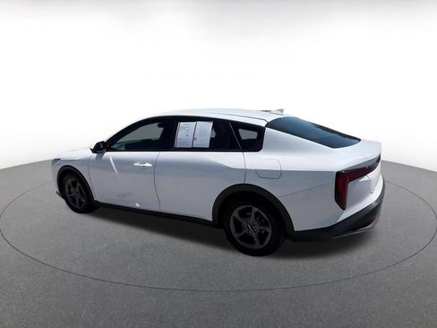 Used 2025 Kia K4 FWD image 10