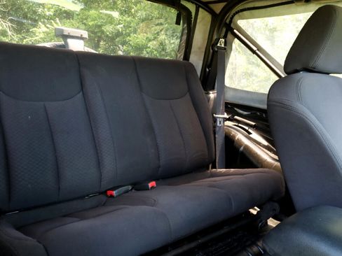 Used 2013 Jeep Wrangler Sport image 11