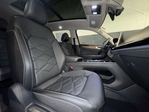 New 2026 Volkswagen Atlas SE image 12