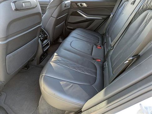 Used 2025 BMW X5 xDrive50e image 19