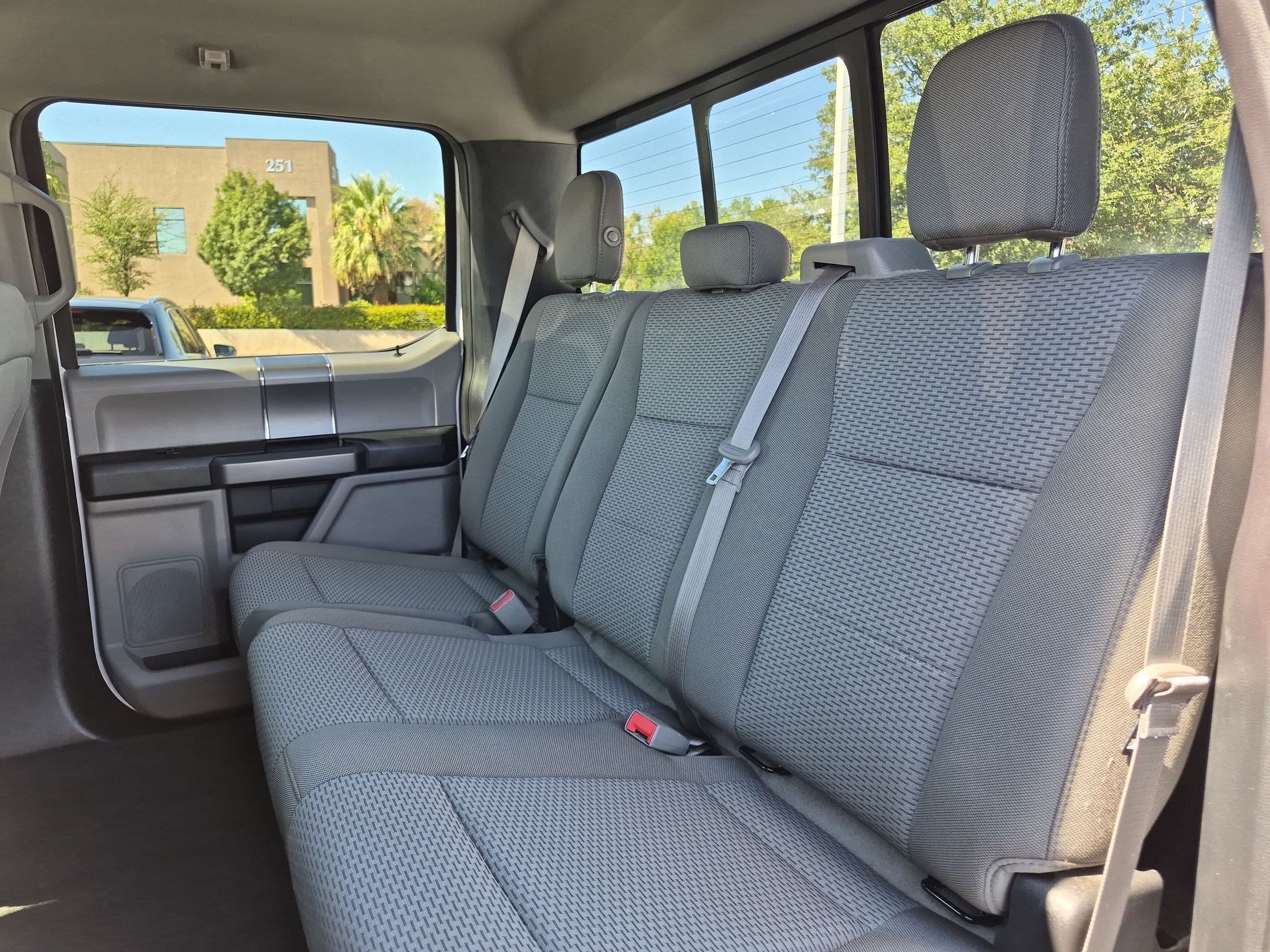 Used 2019 Ford F150 XLT w/ Equipment Group 302A Luxury AWD/4WD image 27