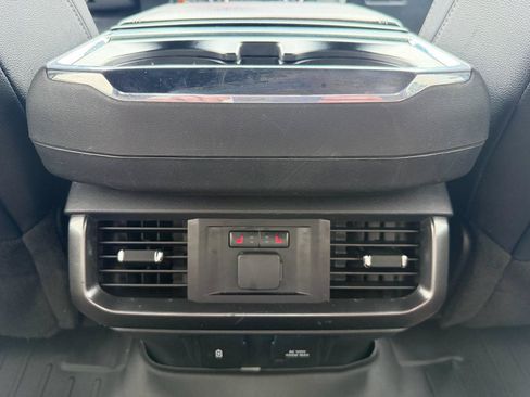 Used 2023 Ford F150 Lariat w/ Equipment Group 502A High AWD/4WD image 21