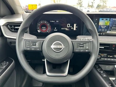 New 2026 Nissan Kicks SV w/ SV Premium Package AWD/4WD image 22