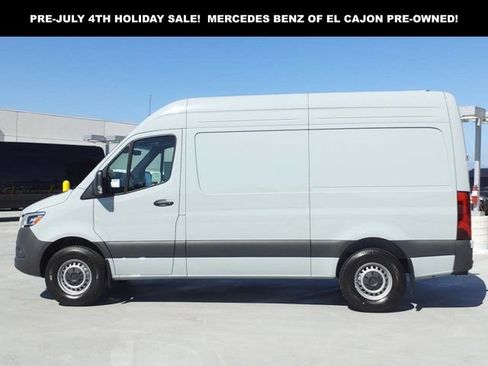 New 2024 Mercedes-Benz Sprinter 2500 image 11