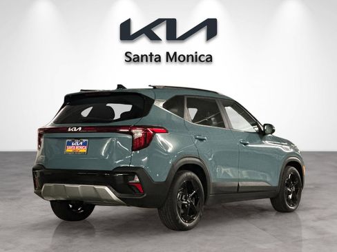 Certified 2026 Kia Seltos EX w/ EX Sunroof Package image 7