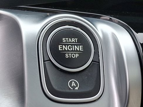 Certified 2022 Mercedes-Benz GLB 250 4MATIC image 24