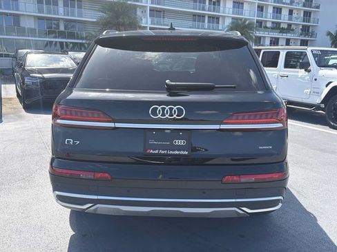 Used 2023 Audi Q7 3.0T Premium Plus w/ Premium Plus Package AWD/4WD image 5