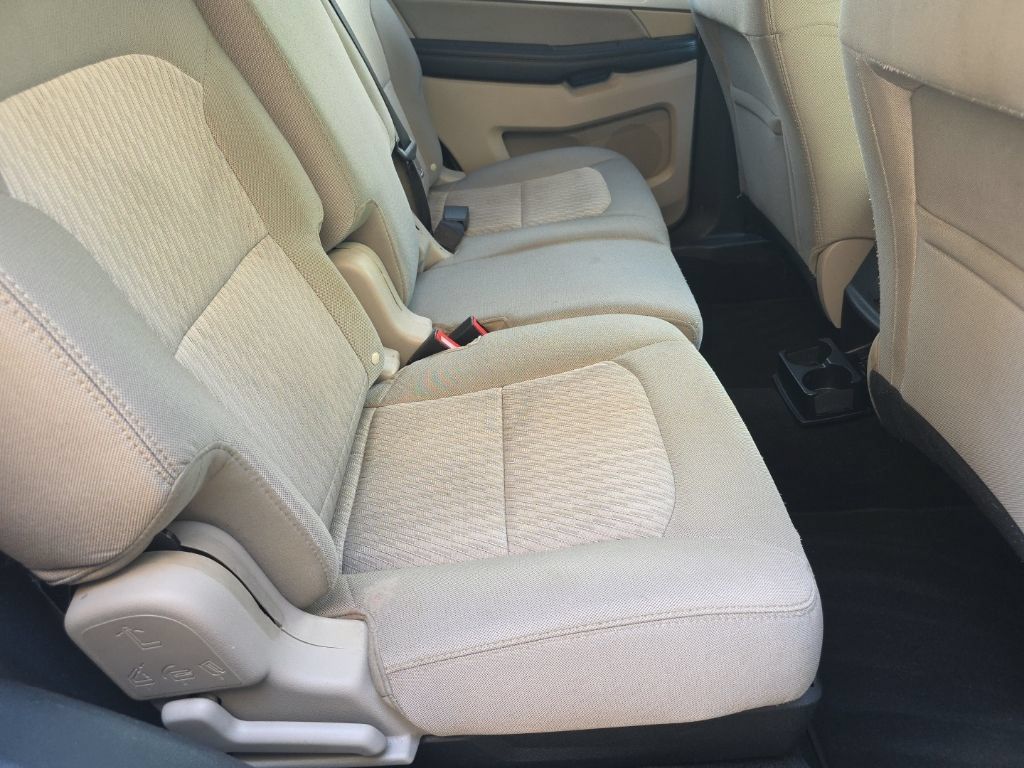 Used 2019 Ford Explorer FWD image 25