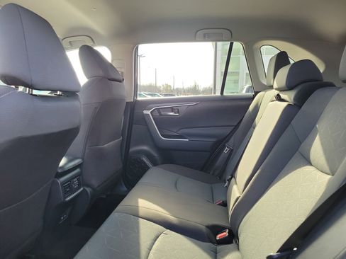 Used 2025 Toyota RAV4 XLE image 11