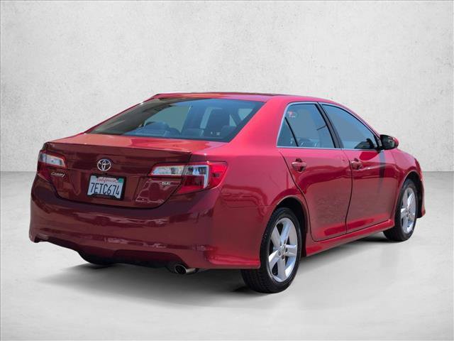 Used 2014 Toyota Camry SE FWD image 5