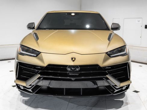 Used 2024 Lamborghini Urus Performante AWD/4WD image 4