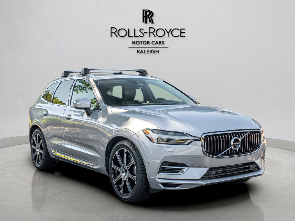 Used 2018 Volvo XC60 T8 Inscription w/ Luxury Seat Package AWD/4WD image 3