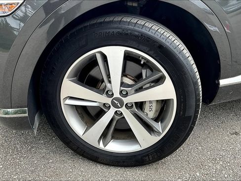 Used 2024 Genesis GV80 3.5T AWD/4WD image 11