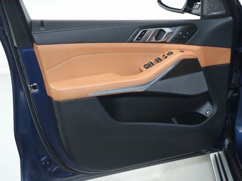 Certified 2022 BMW X5 xDrive45e w/ Executive Package image 17