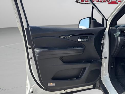Used 2019 Honda Passport Touring image 31