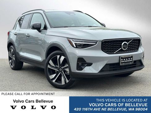 Used 2026 Volvo XC40 B5 Ultra w/ Climate Package AWD/4WD image 1