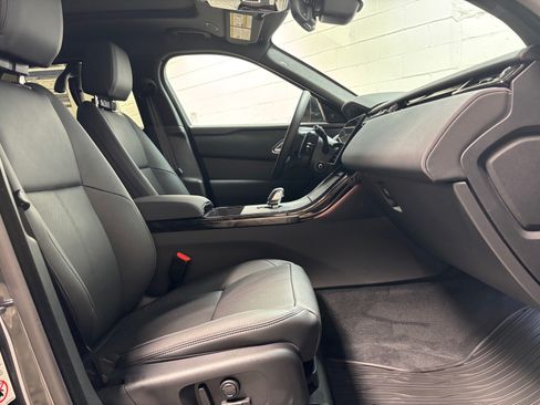New 2026 Land Rover Range Rover Velar S AWD/4WD image 32