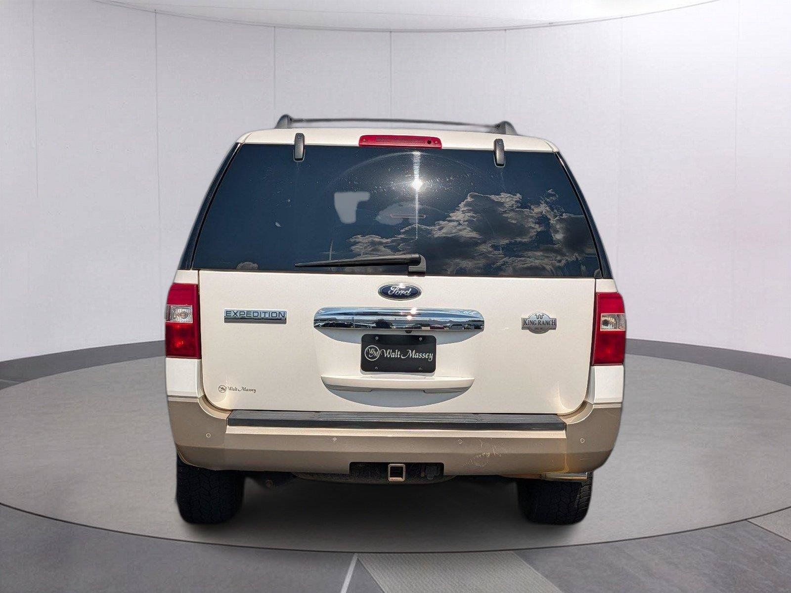 Used 2012 Ford Expedition EL King Ranch RWD image 4